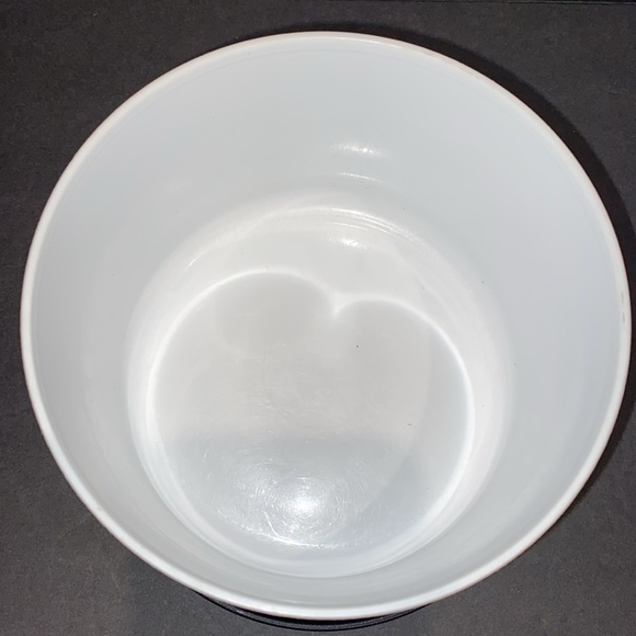 1980’s 3pc. Tupperware Stackable Tulip Canister Set With One Touch Lids - Picture 10 of 10